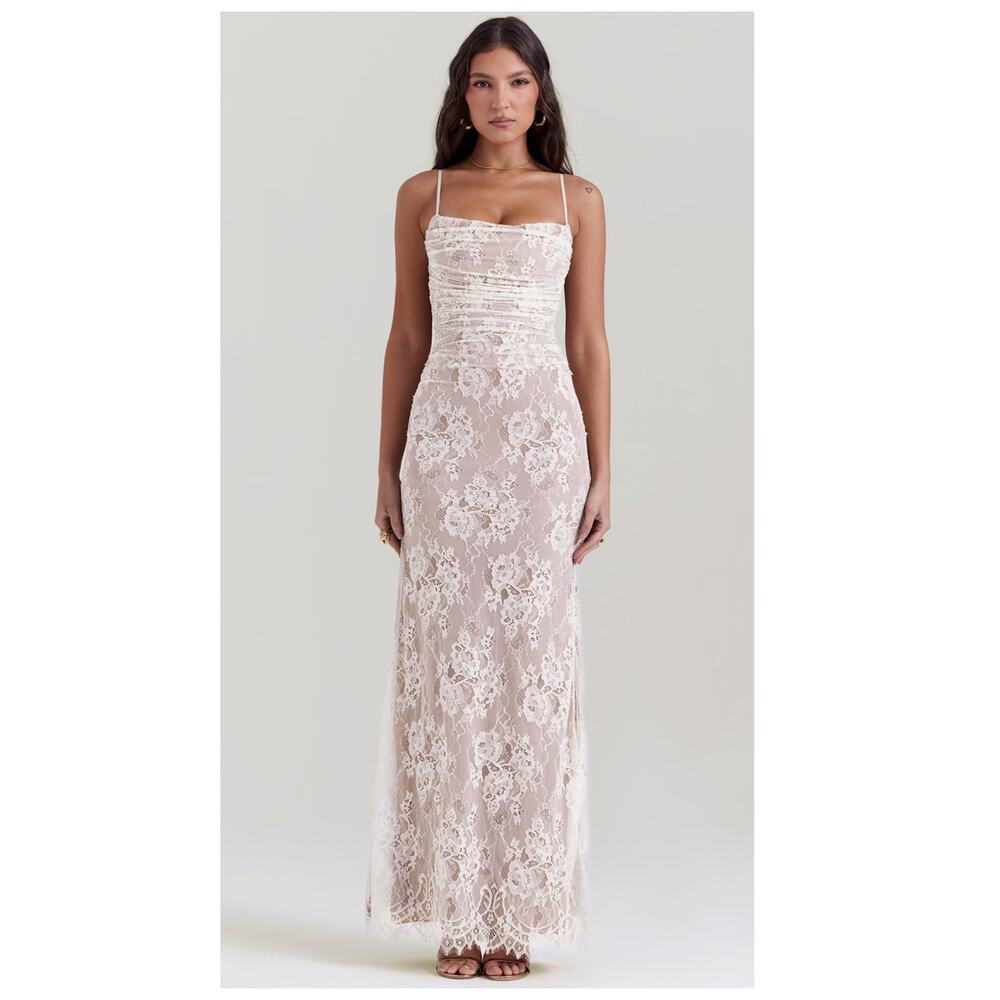 NEW House Of Cb Artemis Vintage Cream Lace Maxi Dress Size Medium (Fuller Cup)